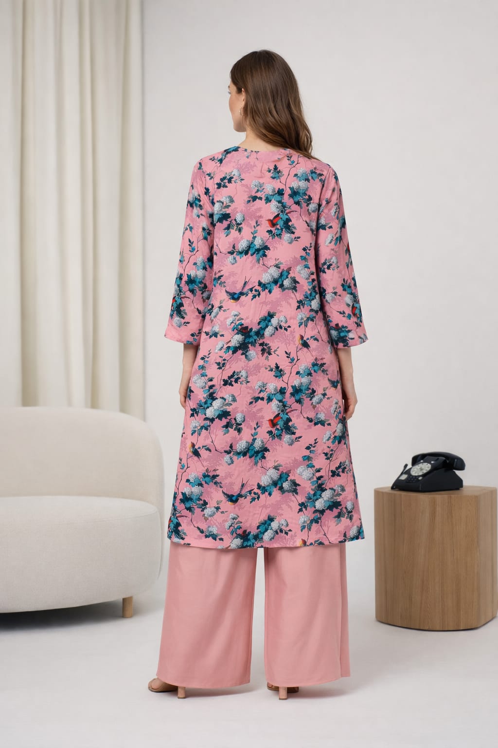 Elegant Floral Kurta Set – Stylish Casual Wear